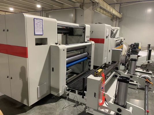 Pełnoautomatyczne szybkie papiery kraft, papiery miedziane, papiery powleczone, maszyny do odwijania i cięcia papieru drukowanego