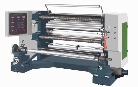 Ręczne sterowanie Pionowa maszyna do cięcia papieru Rolowy strzygacz 0 - 200m/min 1300mm