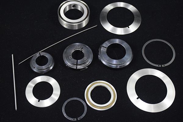 Okrągła Wysokiej Precyzji Obrotowa Ostrza Tnąca Pvc Ostrza Tnąca Ostrza Obrotowa Ostrza Tnąca Maszyna Rury Papierowa Taśma Klejna Tnąca Maszyna Ostrza 24